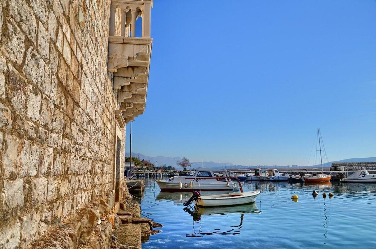 Apartment Lamaro Kaštela المظهر الخارجي الصورة