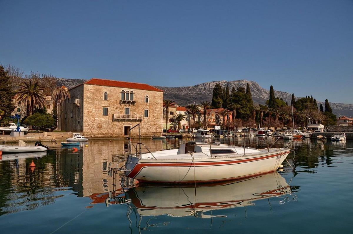 Apartment Lamaro Kaštela المظهر الخارجي الصورة