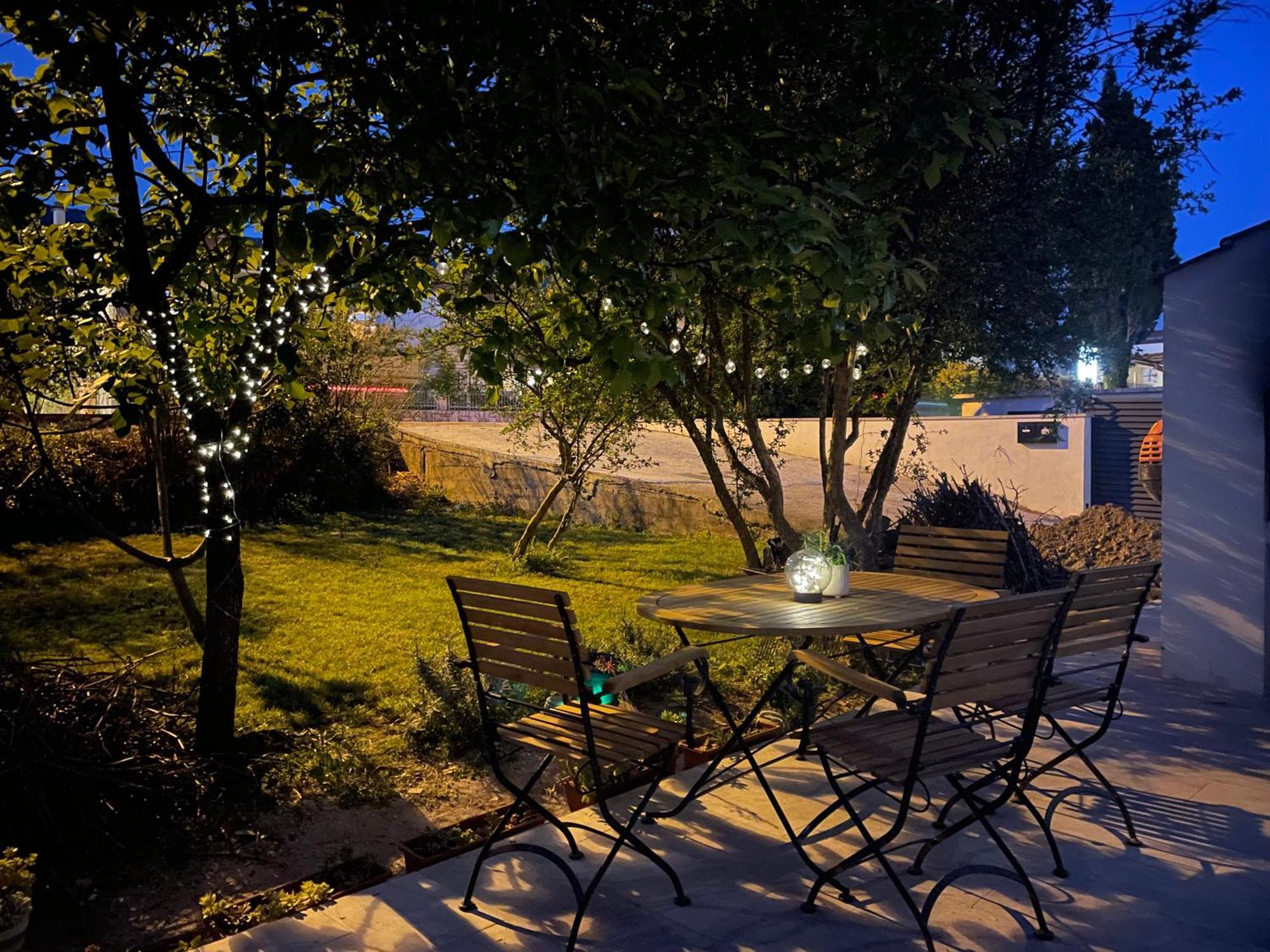 Apartment Lamaro Kaštela المظهر الخارجي الصورة